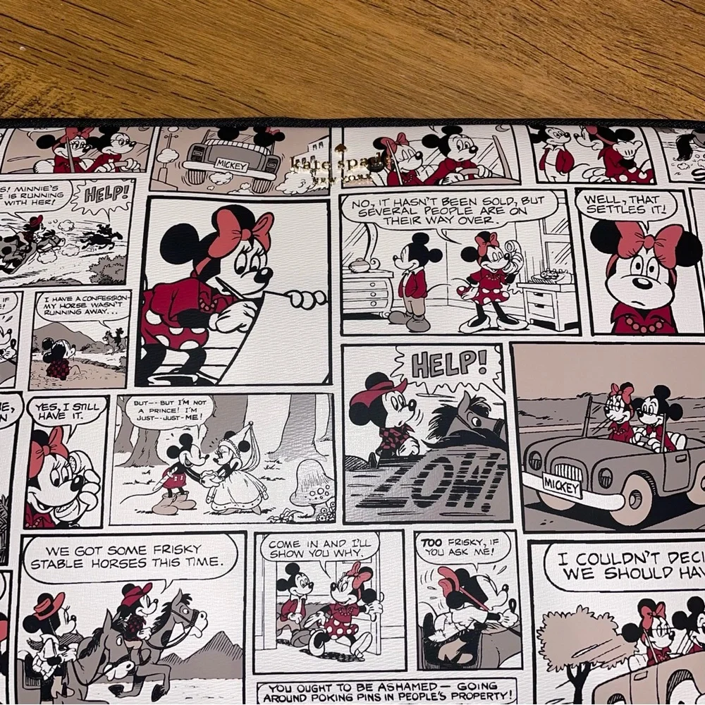 Kate spade Minnie universal laptop sleeve Disney multi mickey